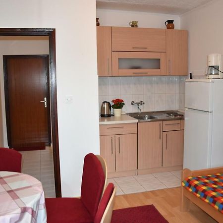 Apartmani Novosel Šilo Exteriör bild